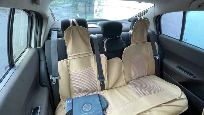 RENAULT MEGANE II 1.4L - 8 - Family Cars  on Aster Vender