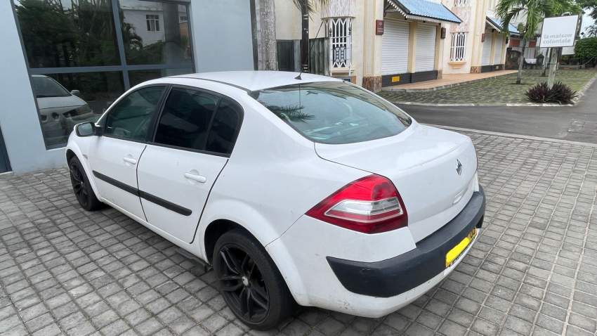 RENAULT MEGANE II 1.4L - 0 - Family Cars  on Aster Vender