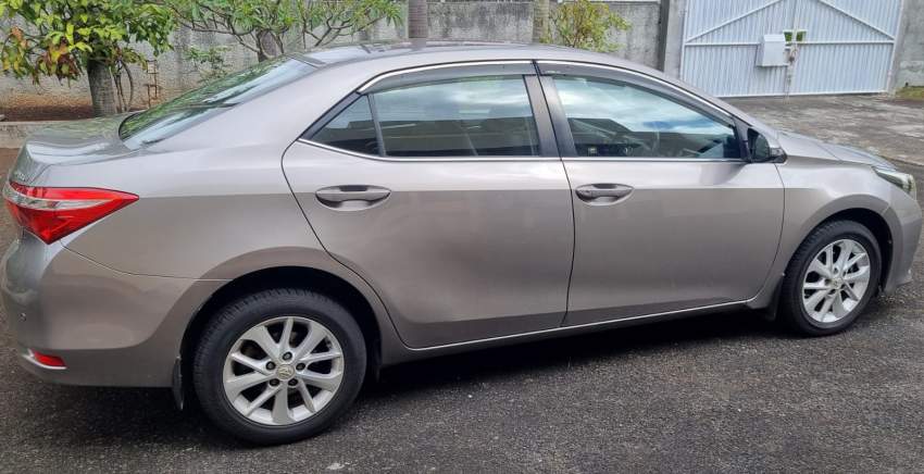 FOR SALE TOYOTA COROLLA SALOON DEC 2016 - 3 - Family Cars  on Aster Vender