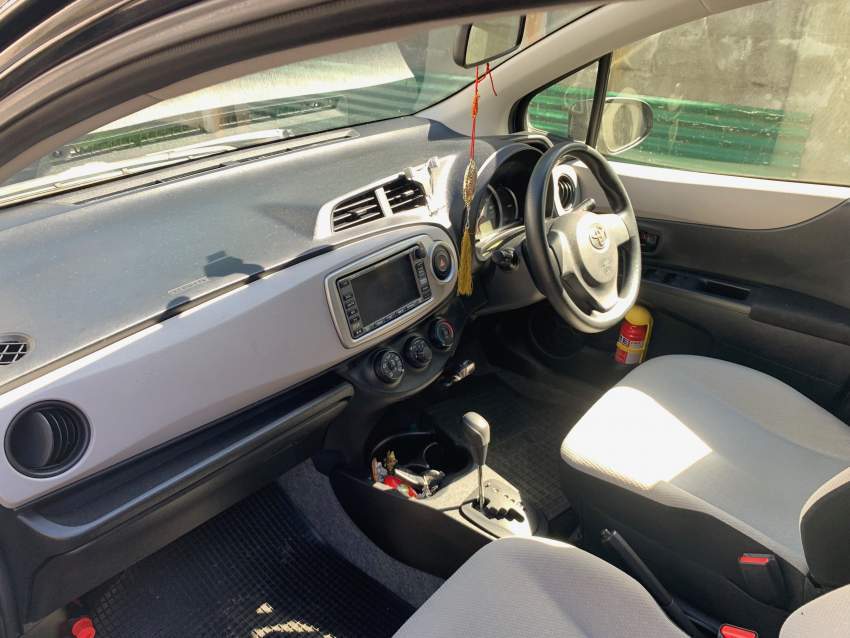 Toyota Vitz June 2012 - 5 - Compact cars  on Aster Vender