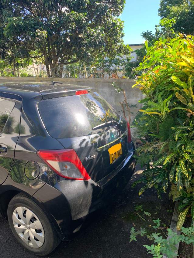Toyota Vitz June 2012 - 1 - Compact cars  on Aster Vender