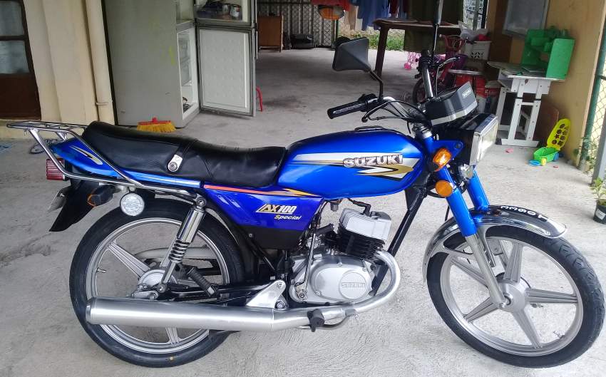 suzuki AX100 - 1 - Roadsters  on Aster Vender