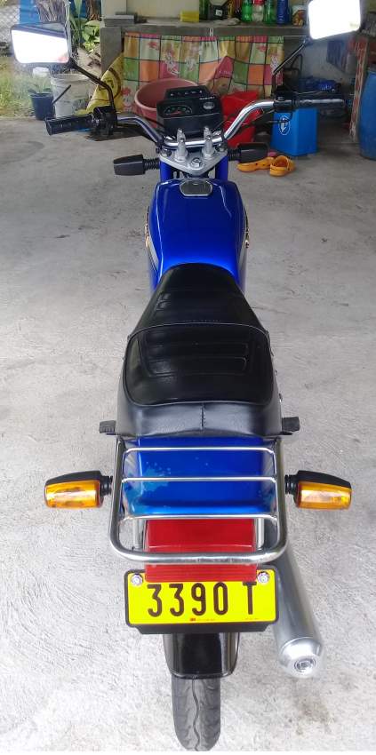 suzuki AX100 - 3 - Roadsters  on Aster Vender