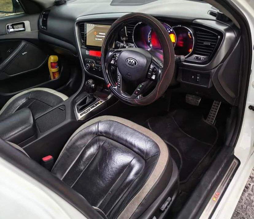 For Sale: 2013 Kia Optima - 3 - Family Cars  on Aster Vender