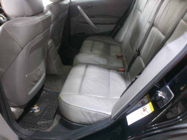 BMW X 3 - 3 - SUV Cars  on Aster Vender