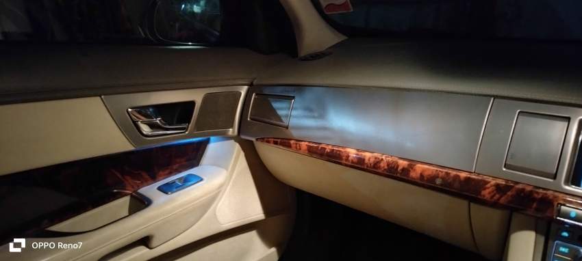 Jaguar xf V6 - 0 - Luxury Cars  on Aster Vender