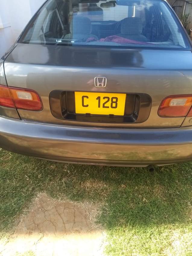 HONDA CIVIC - 1 - Compact cars  on Aster Vender