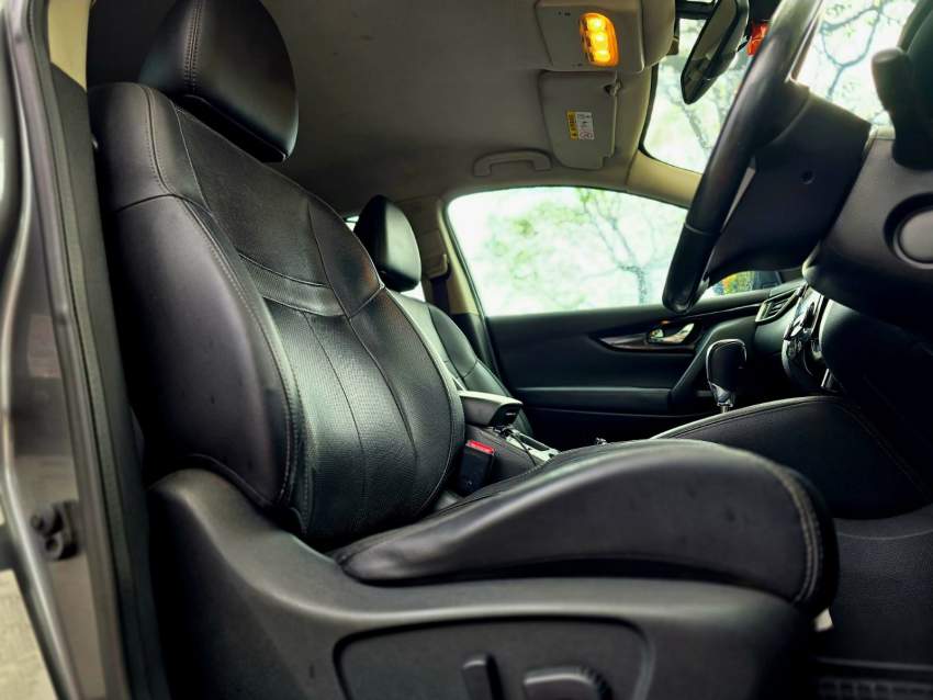 Nissan Qashqai Tekna 2016 - 7 - SUV Cars  on Aster Vender