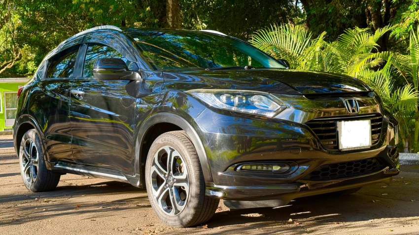 For Sale: 2017 Honda Vezel Z-Sensing Hybrid - 0 - SUV Cars  on Aster Vender