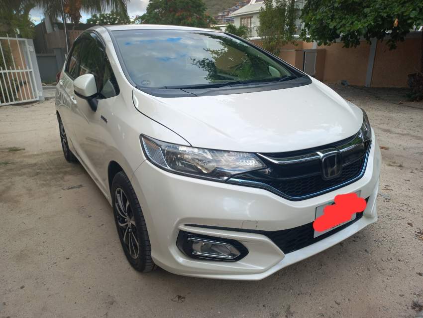 Voiture - 0 - Family Cars  on Aster Vender