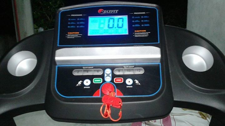 Treadmill for sale - 1 - Fitness & gym equipment  on Aster Vender