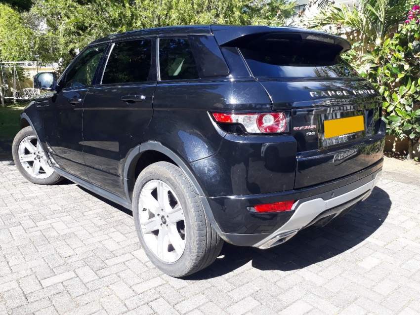 2013 Range Rover Evoque 2.0 - 5 - SUV Cars  on Aster Vender