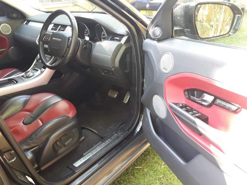 2013 Range Rover Evoque 2.0 - 8 - SUV Cars  on Aster Vender