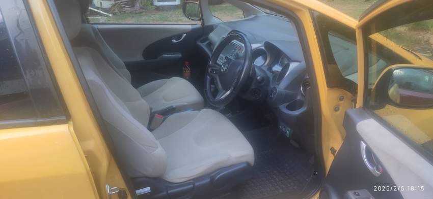 Honda Fit Year 2012 for Sale - 1 - Compact cars  on Aster Vender