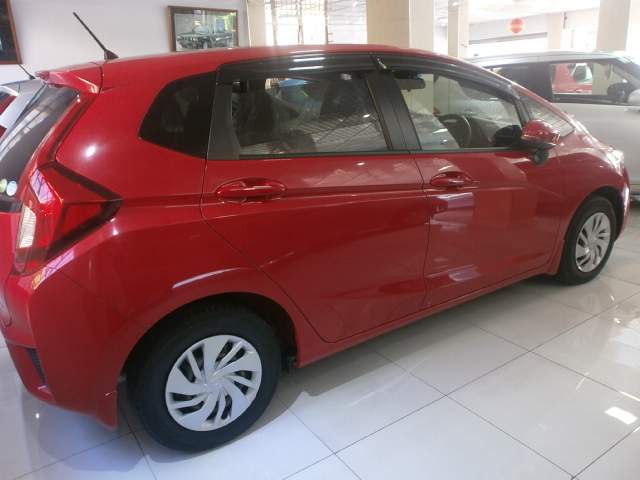 HONDA FIT YR DEC 2013 - 3 - Family Cars  on Aster Vender