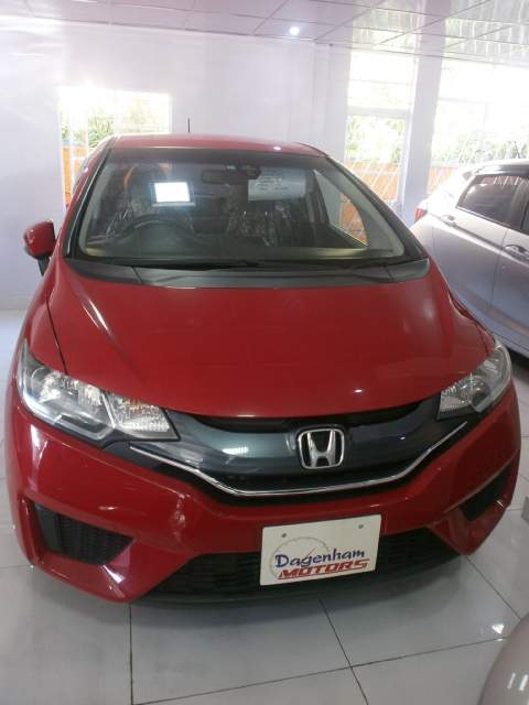 HONDA FIT YR DEC 2013 - 0 - Family Cars  on Aster Vender