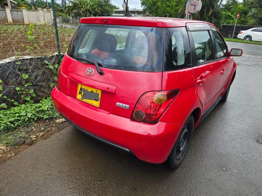 Car - 0 - Compact cars  on Aster Vender