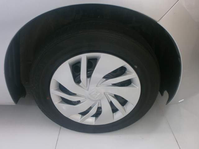 HONDA FIT  - 2 - Family Cars  on Aster Vender