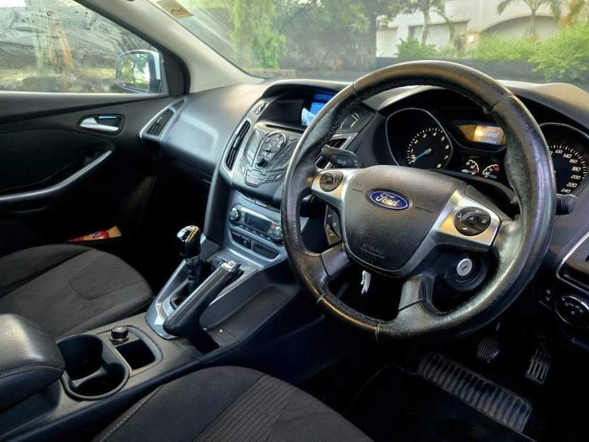 Ford Focus Titanium 2016 - 10 - Family Cars  on Aster Vender