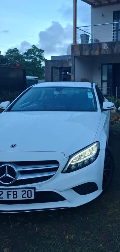 2020 Mercedes-Benz C200 - 2 - Luxury Cars  on Aster Vender