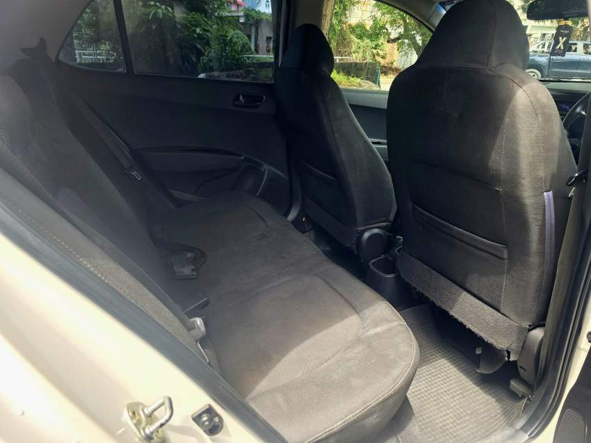 Hyundai Grand I10 2018 - 5 - Compact cars  on Aster Vender