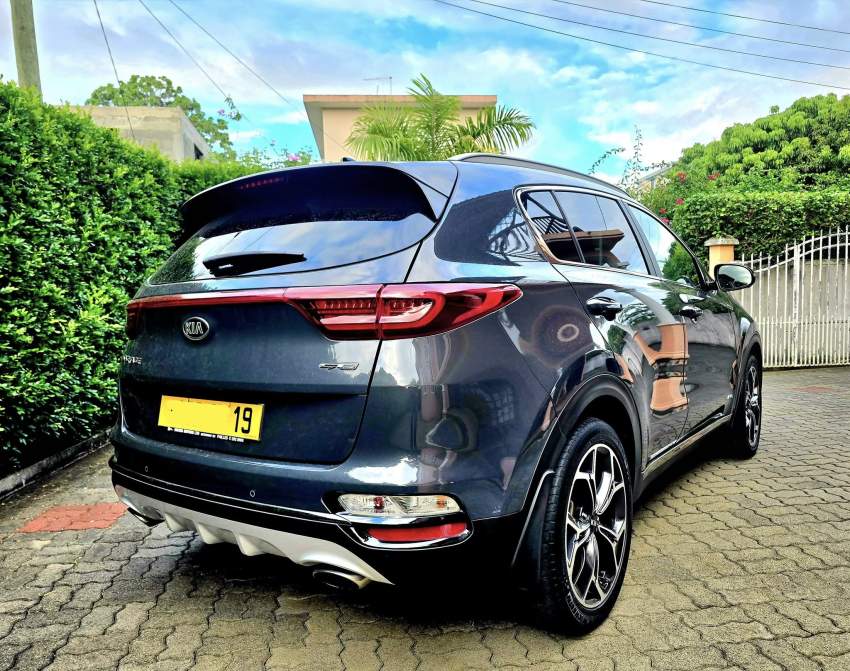 KIA Sportage GT-Line 2019 - 3 - SUV Cars  on Aster Vender