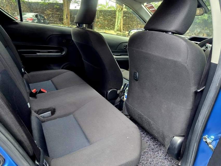 Toyota Aqua 2017 - 6 - Family Cars  on Aster Vender