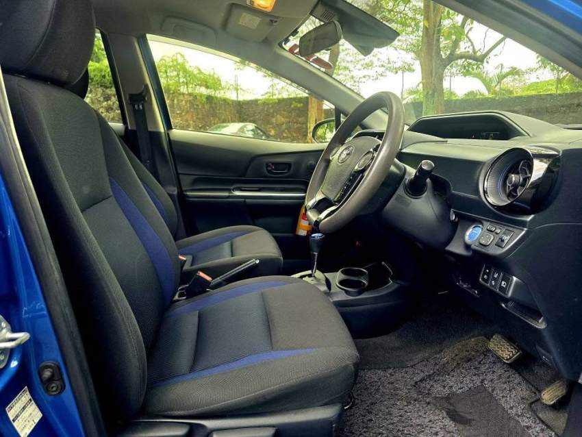 Toyota Aqua 2017 - 7 - Family Cars  on Aster Vender