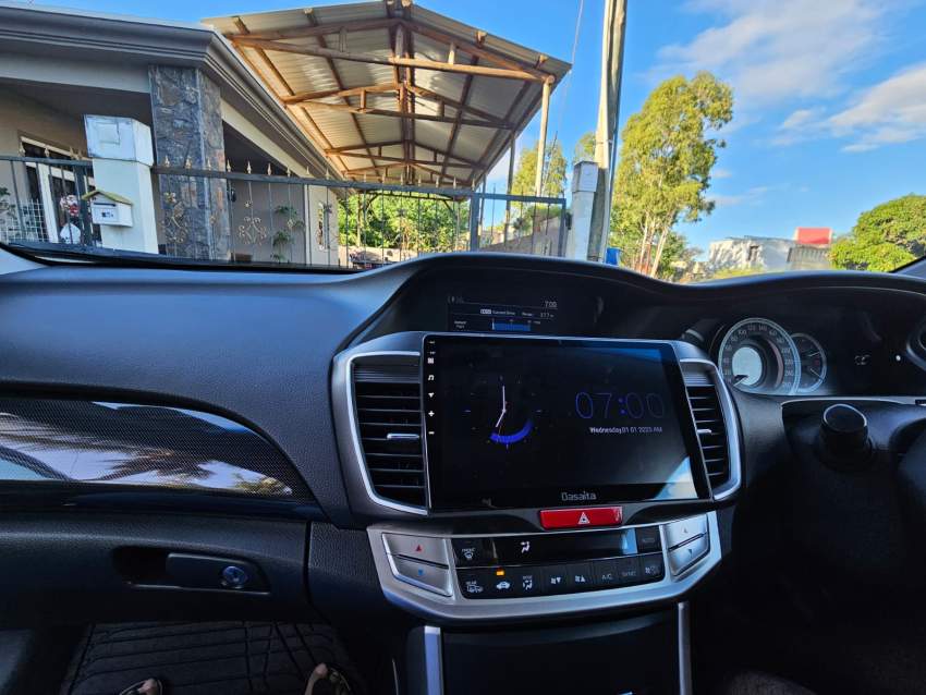 Honda Accord 9th Gen (2015) - 5 - Family Cars  on Aster Vender