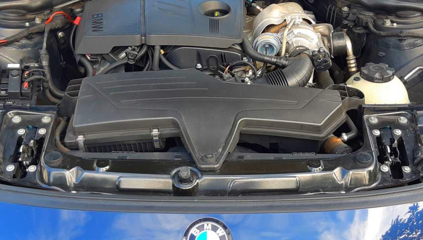 BMW 316i - 1 - Luxury Cars  on Aster Vender