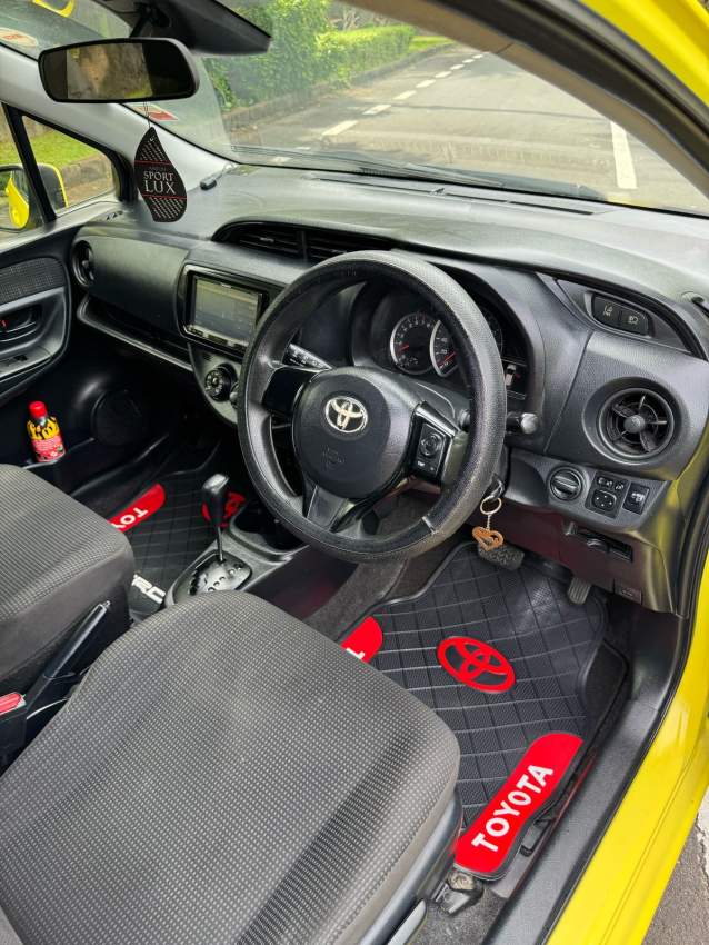 2017 TOYOTA VITZ - 7 - Compact cars  on Aster Vender