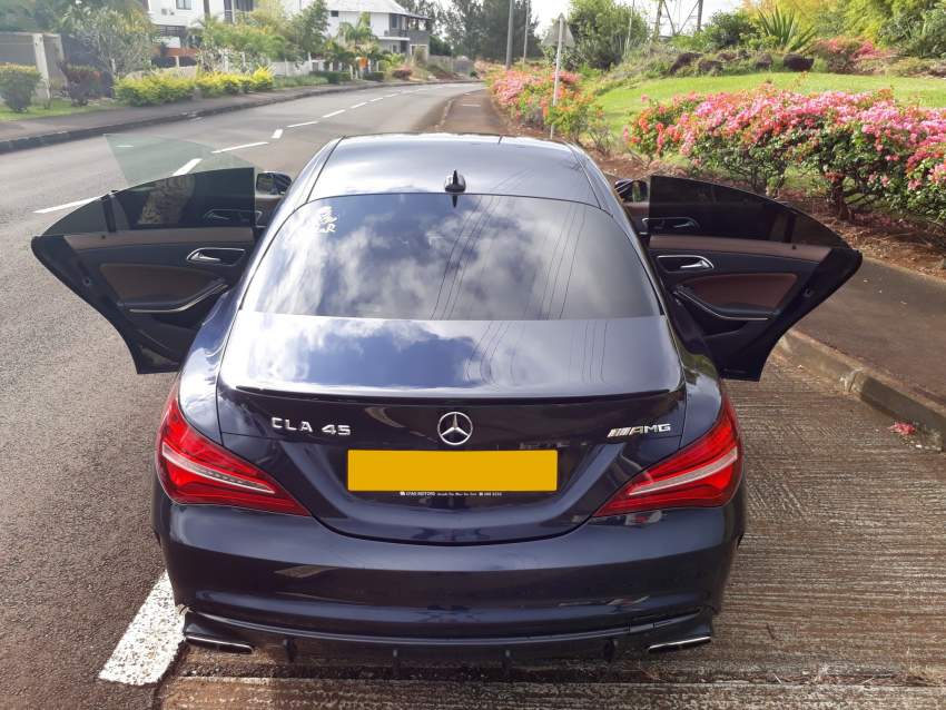 2017 Mercedes-Benz CLA 45 AMG 4Matic Turbo - 6 - Sport Cars  on Aster Vender