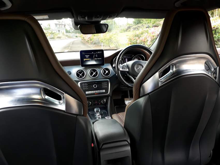 2017 Mercedes-Benz CLA 45 AMG 4Matic Turbo - 9 - Sport Cars  on Aster Vender