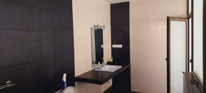 CONTEMPORARY House on 125 Toises land - 3 - House  on Aster Vender