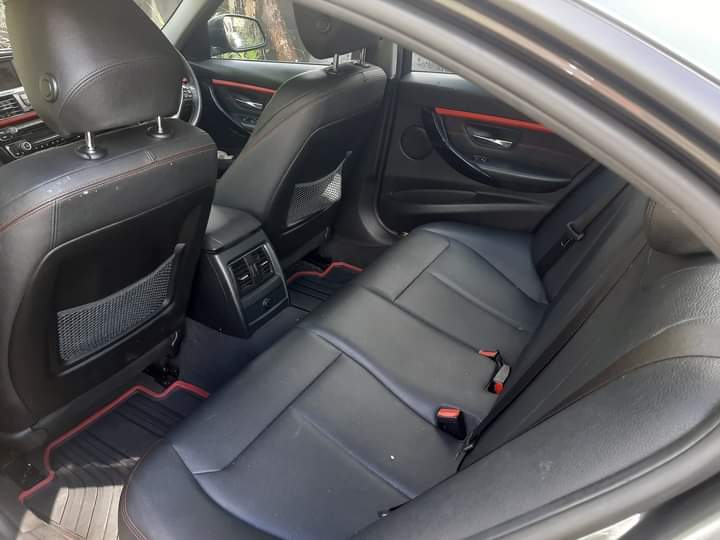 2018 BMW F30 318i Sport Line - 3 - Luxury Cars  on Aster Vender