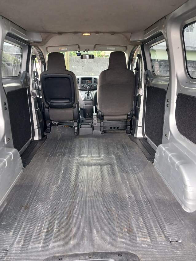 Sale Nissan Van NV200 - 1 - Cargo Van (Delivery Van)  on Aster Vender