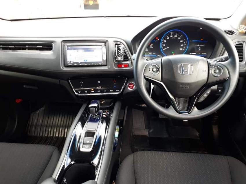 Honda Vezel - 6 - SUV Cars  on Aster Vender