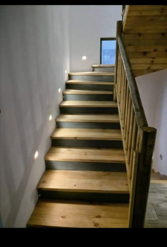 Maison familiale moderne à vendre! - 3 - House  on Aster Vender