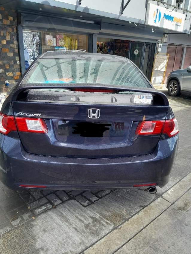 For Sale: Honda Accord. Year 2010. 1997cc. Automatic. Jantes Cosmic. - 3 - Family Cars  on Aster Vender