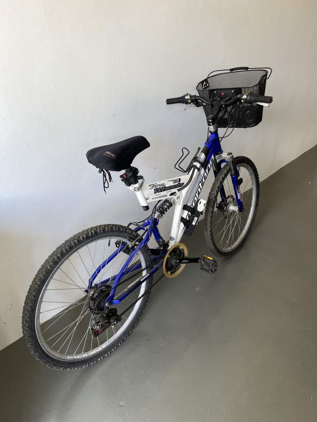 Velo VTC - 0 - Sports bicycles  on Aster Vender