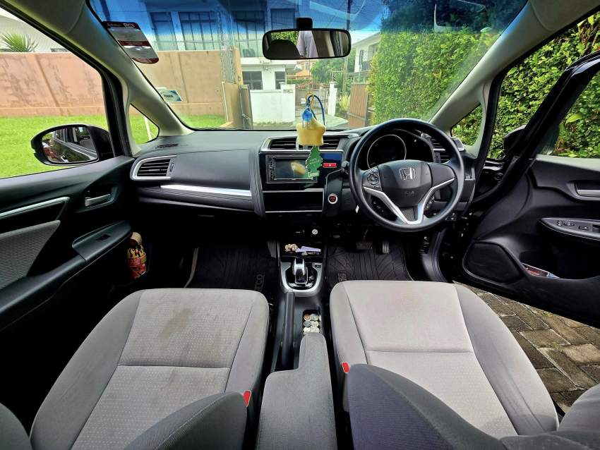 Honda Fit Hybrid Japan 2017 - 8 - Family Cars  on Aster Vender