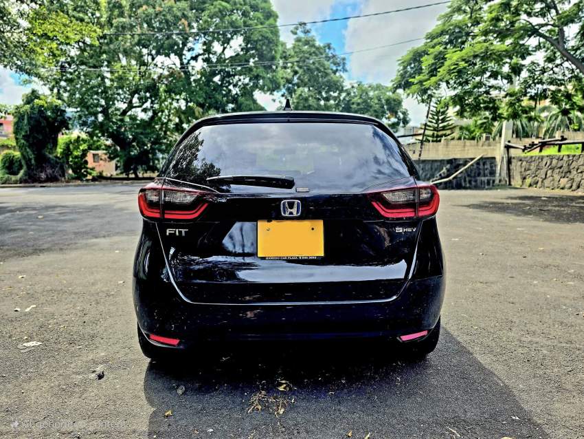 HONDA FIT HYBRID new shape 2020 - 3 - Family Cars  on Aster Vender