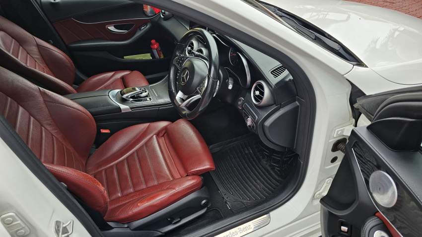 Mercedes-Benz C 180 AMG (2015) - 5 - Luxury Cars  on Aster Vender