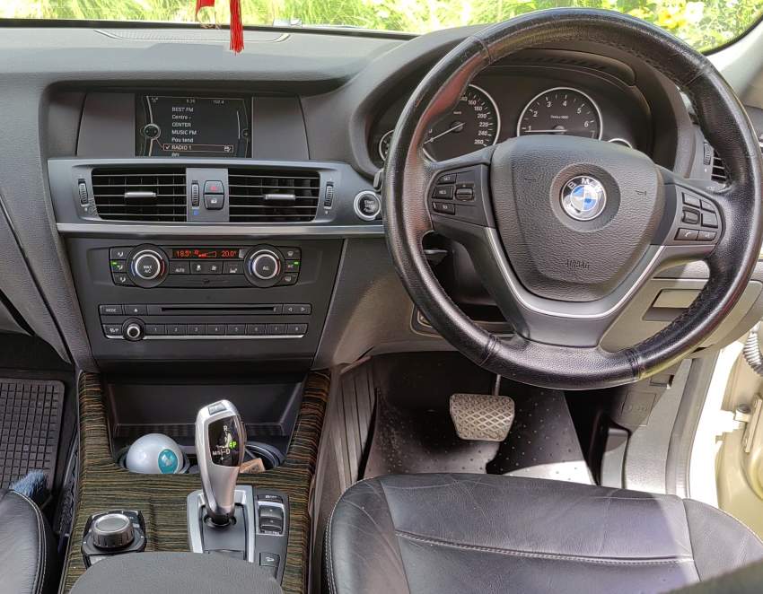 bmw x3 f25. year 2014. - 5 - SUV Cars  on Aster Vender
