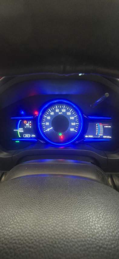 For Sale: Honda Vezel Z Sensing (2014) - 8 - SUV Cars  on Aster Vender