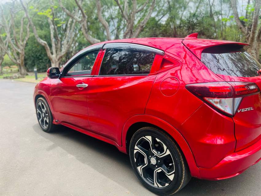 For Sale: Honda Vezel Z Sensing (2014) - 3 - SUV Cars  on Aster Vender