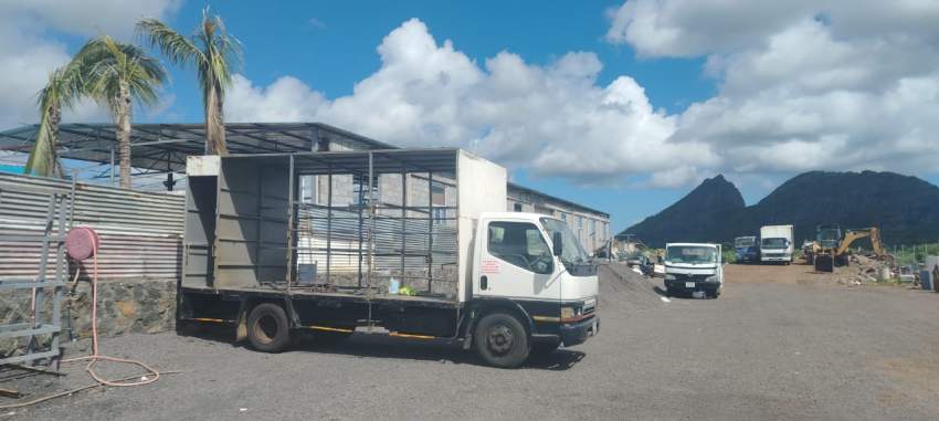 Truck on Aster Vender