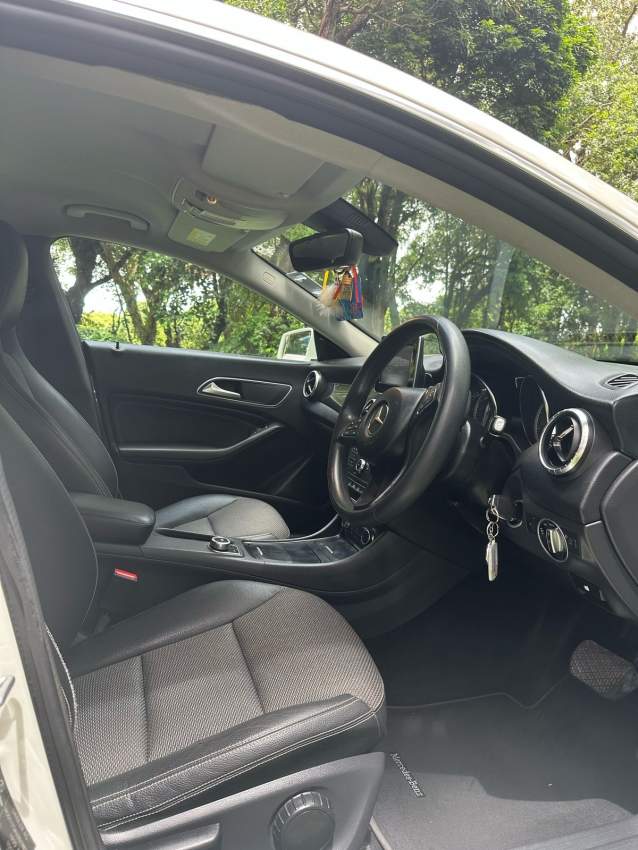 For Sale: 2016 Mercedes-Benz CLA 200 - 5 - Luxury Cars  on Aster Vender
