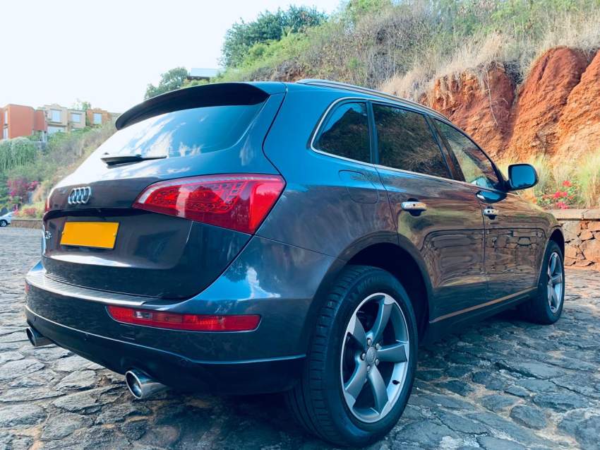 Audi Q5 Quattro 2.0 TFSI –  2012 - 5 - SUV Cars  on Aster Vender