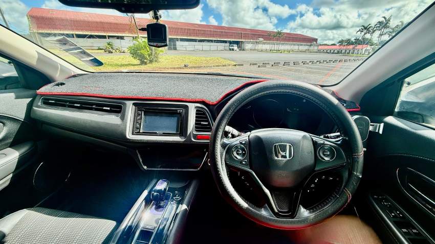 2014 HONDA VEZEL Z PACKAGE HYBRID - 7 - SUV Cars  on Aster Vender